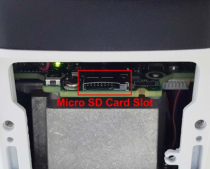 اسلات کارت حافظه micro sd در بورد دوربین